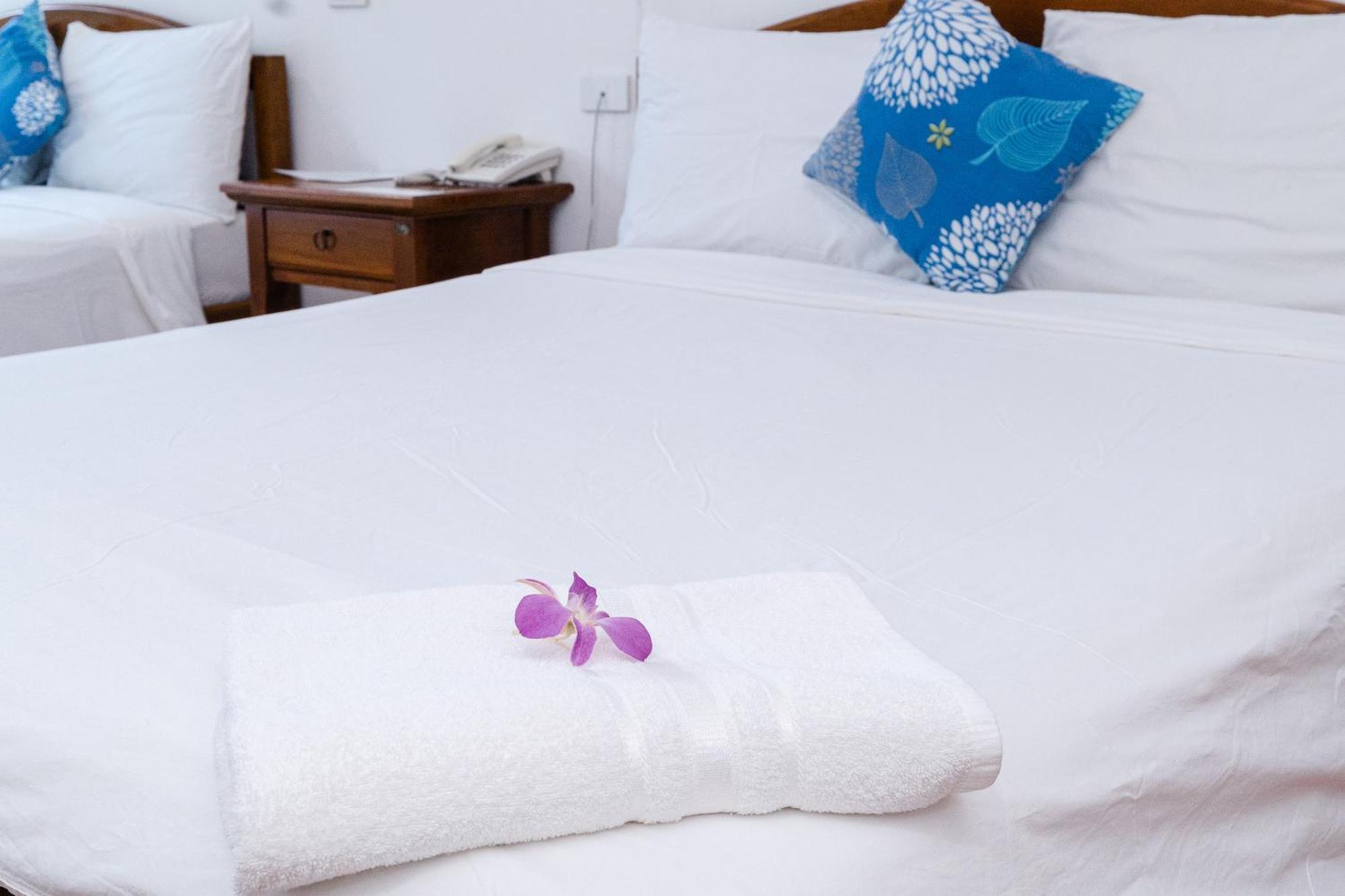 Baan Suan Khun Ta And Golf Resort Ubon Ratchathani Ngoại thất bức ảnh