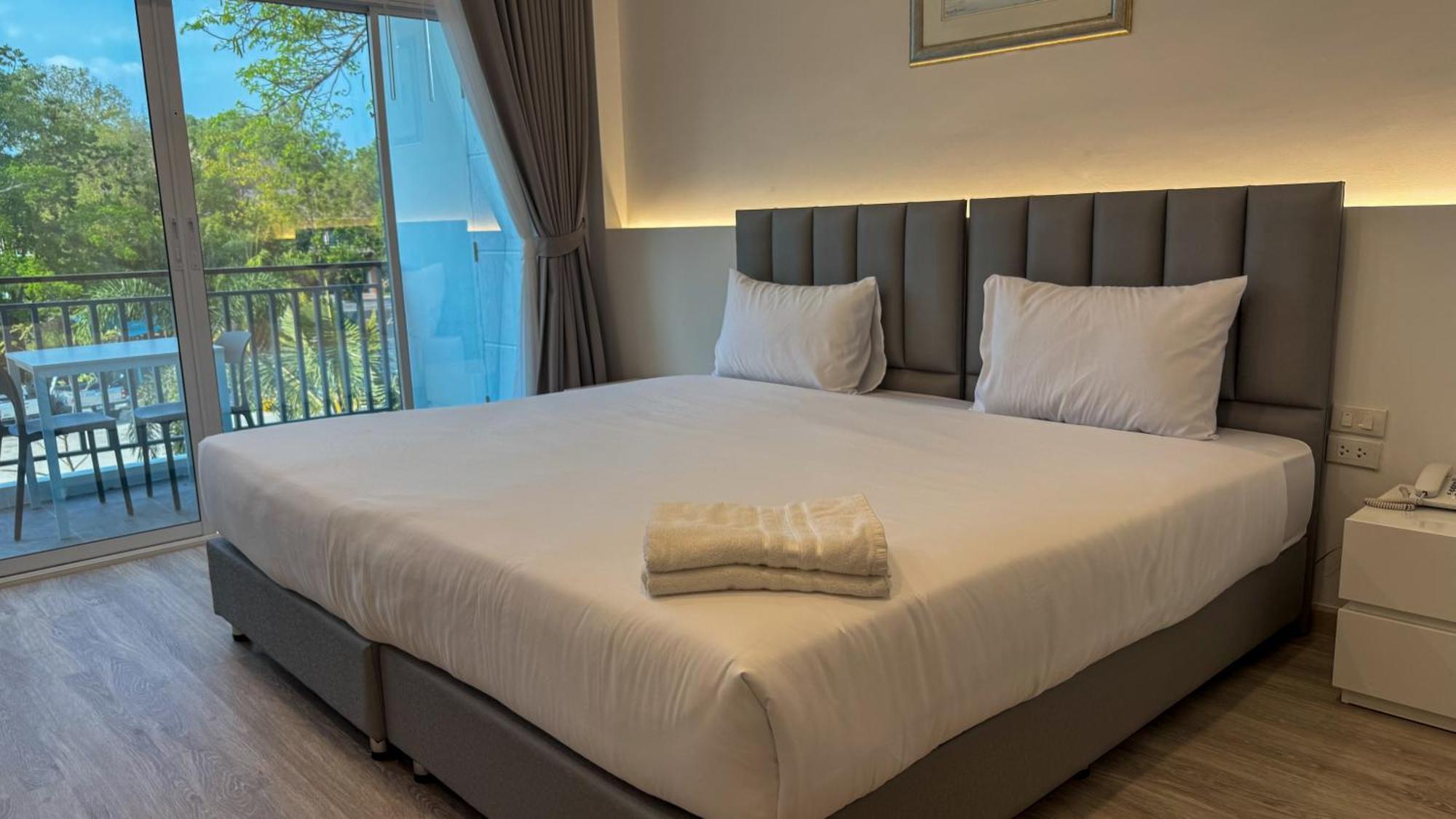 Baan Suan Khun Ta And Golf Resort Ubon Ratchathani Ngoại thất bức ảnh