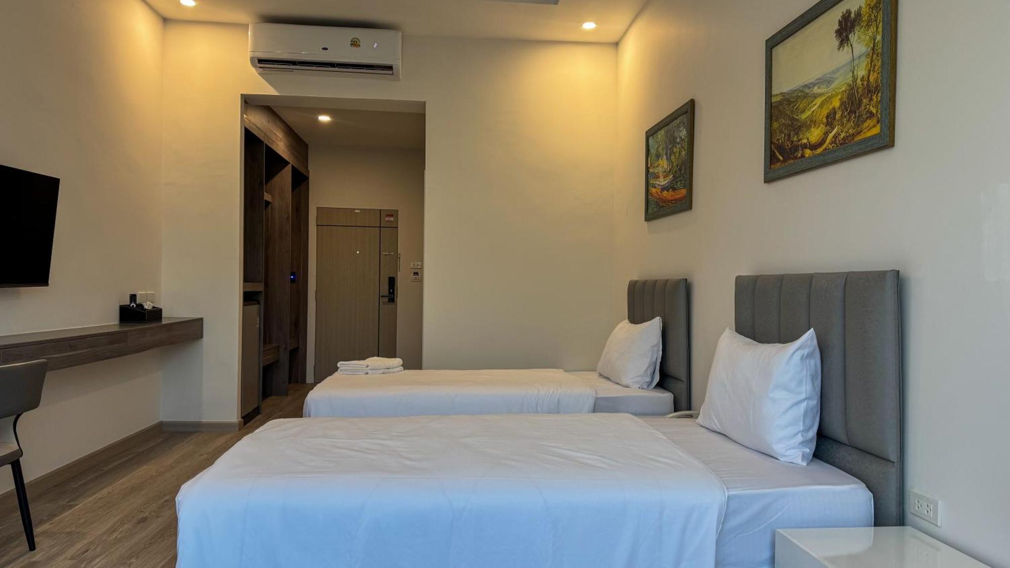 Baan Suan Khun Ta And Golf Resort Ubon Ratchathani Ngoại thất bức ảnh