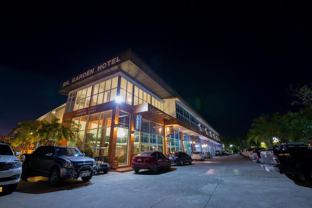 Baan Suan Khun Ta And Golf Resort Ubon Ratchathani Ngoại thất bức ảnh