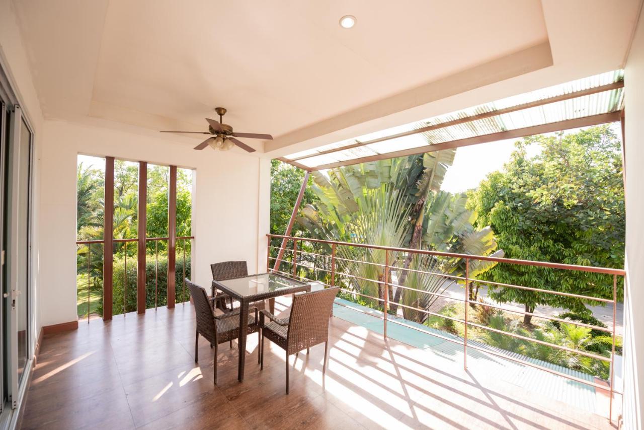 Baan Suan Khun Ta And Golf Resort Ubon Ratchathani Ngoại thất bức ảnh